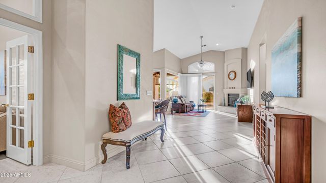 6334 E VIEWMONT Drive 25, Mesa, AZ 85215