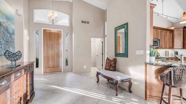 6334 E VIEWMONT Drive 25, Mesa, AZ 85215
