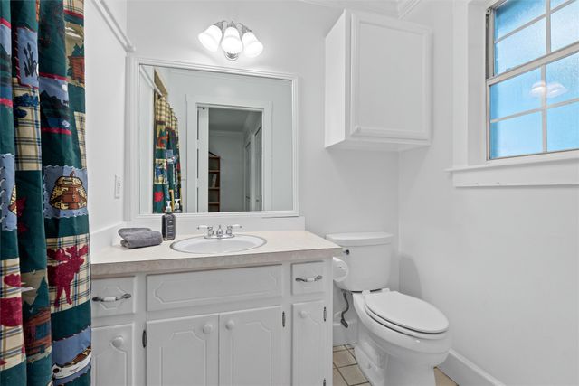 1705 Manchester Drive, Arlington, TX 76012