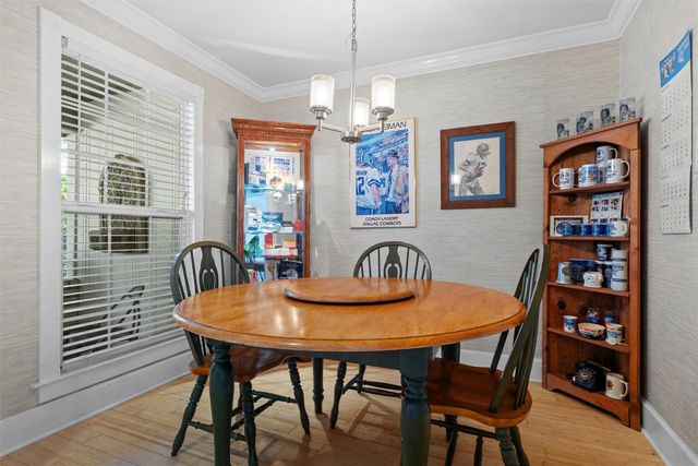 1705 Manchester Drive, Arlington, TX 76012