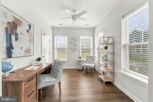 14 CAMDEN CIR, La Plata, MD 20646