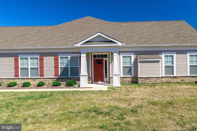 14 CAMDEN CIR, La Plata, MD 20646