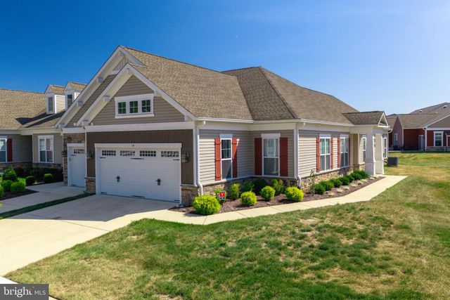 14 CAMDEN CIR, La Plata, MD 20646