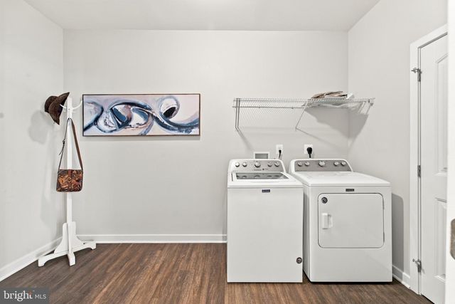 14 CAMDEN CIR, La Plata, MD 20646