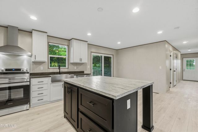 555 Mcdonald Road, Midway, TN 37809