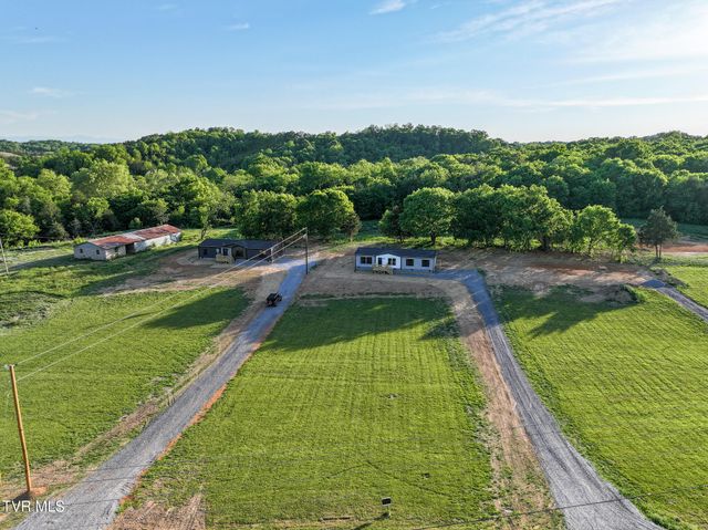 555 Mcdonald Road, Midway, TN 37809