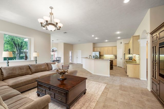 6615 Haughton Drive, Spring, TX 77389