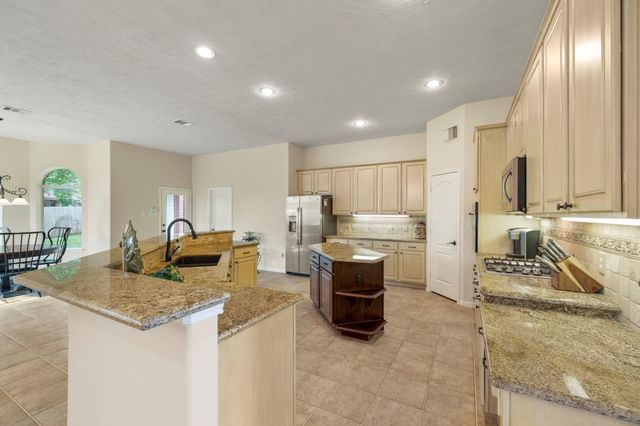 6615 Haughton Drive, Spring, TX 77389