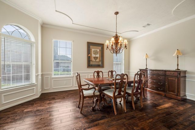 6615 Haughton Drive, Spring, TX 77389