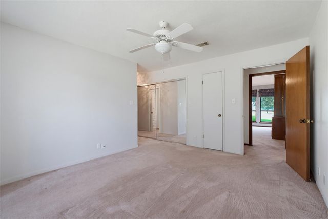 133 Champions DR, Rockdale, TX 76567