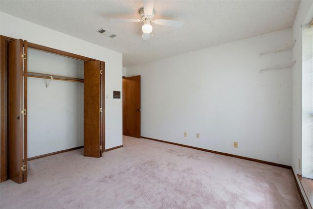133 Champions DR, Rockdale, TX 76567