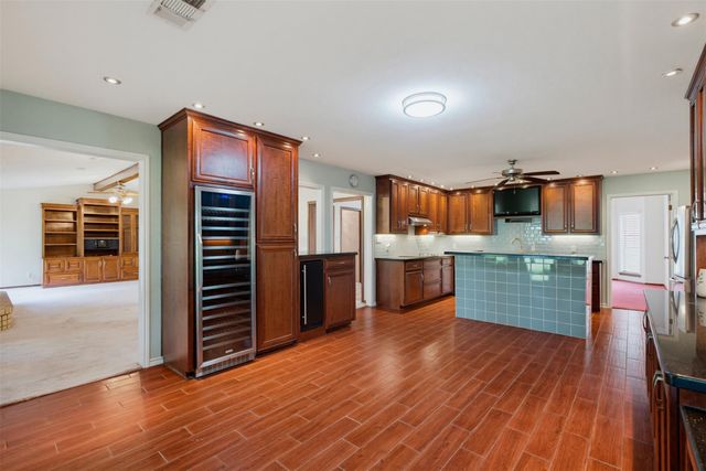 133 Champions DR, Rockdale, TX 76567