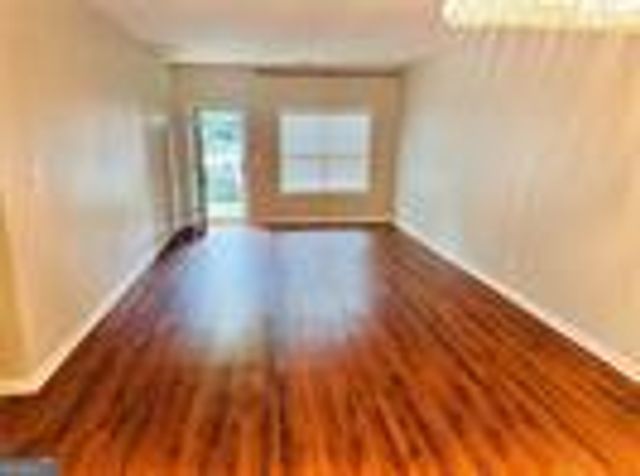 939 Pike Forest Drive, Lawrenceville, GA 30045