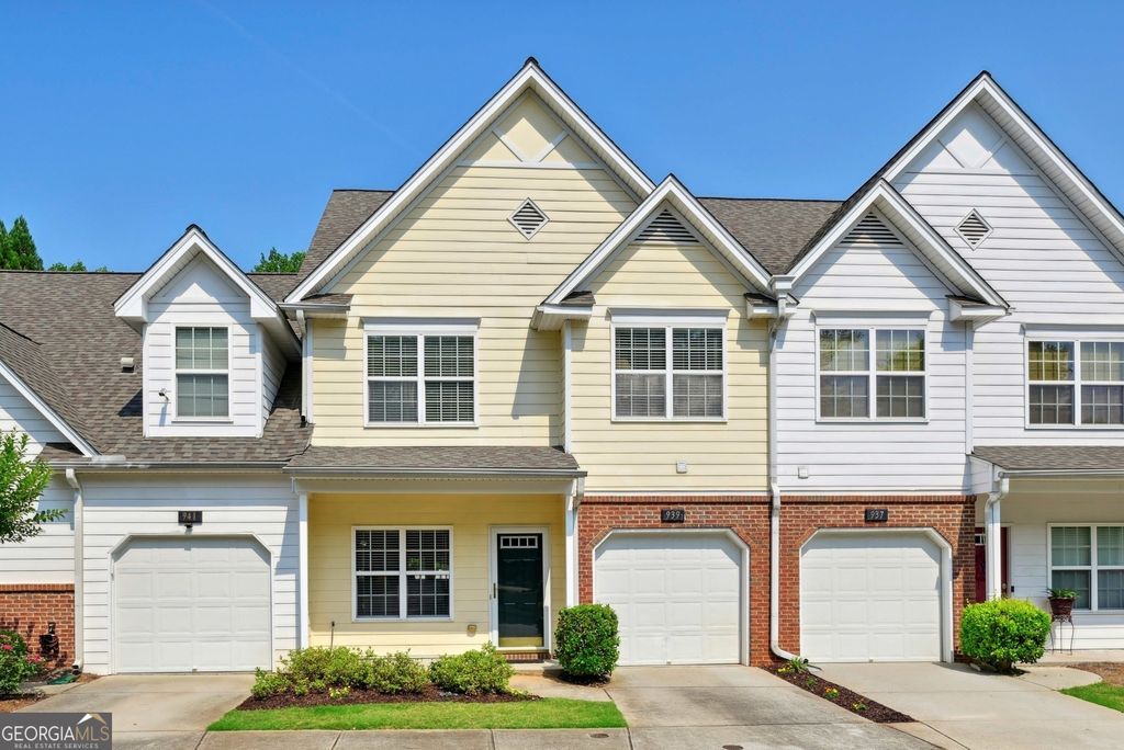 939 Pike Forest Drive, Lawrenceville, GA 30045