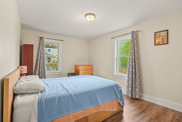 21 Forest Avenue Ct, Plymouth, MA 02360