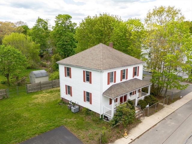 21 Forest Avenue Ct, Plymouth, MA 02360