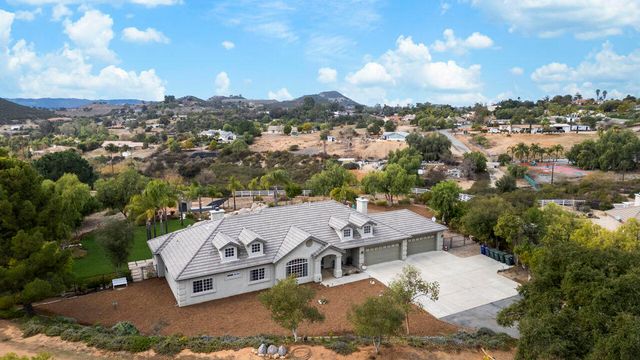 30012 Mckenna Heights Court, Valley Center, CA 92082