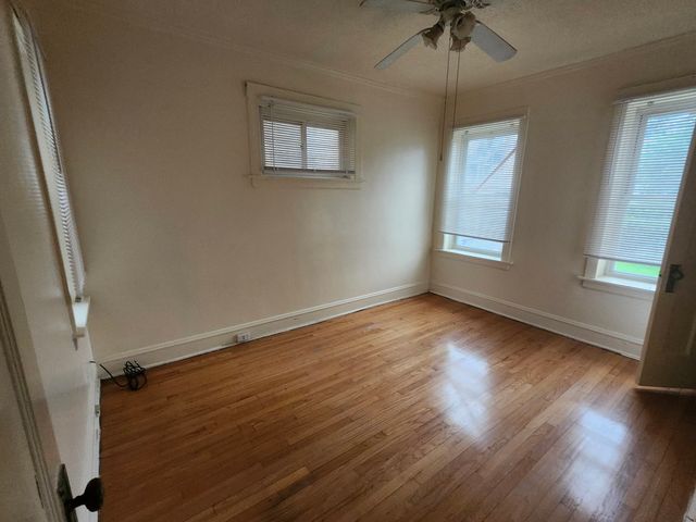 9202 S Loomis Street 1, Chicago, IL 60620