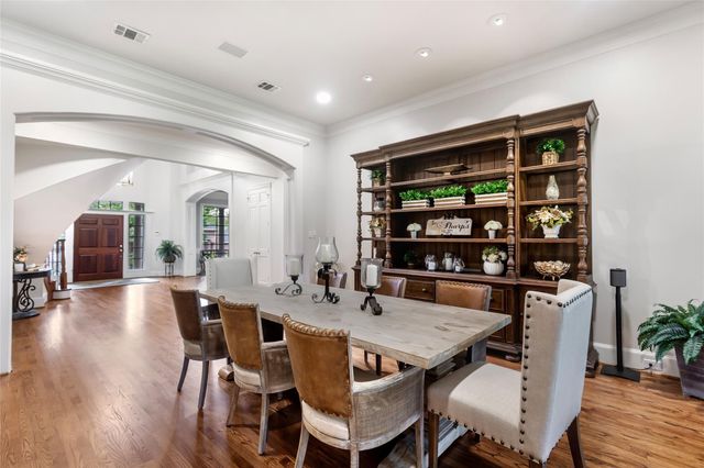 1506 Sheltering Oaks Lane, Kingwood, TX 77345