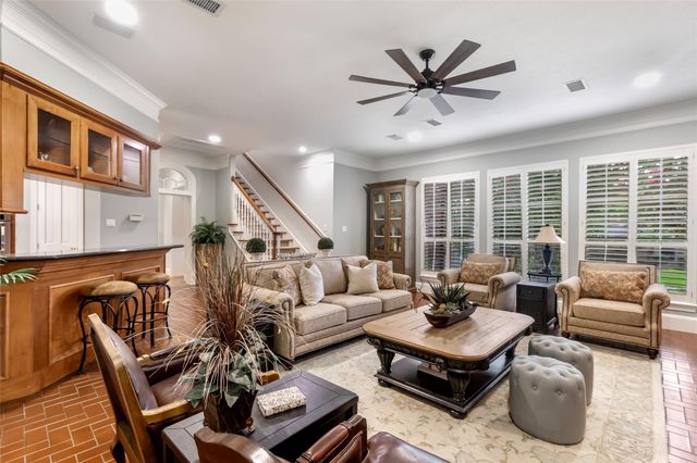 1506 Sheltering Oaks Lane, Kingwood, TX 77345