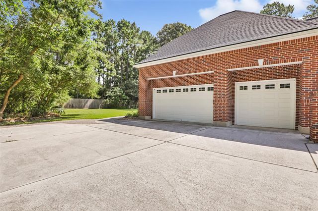 1506 Sheltering Oaks Lane, Kingwood, TX 77345