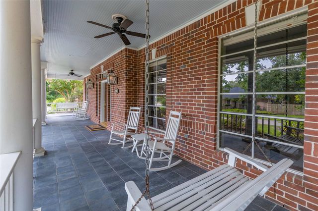 1506 Sheltering Oaks Lane, Kingwood, TX 77345