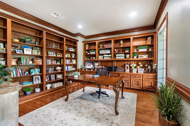 1506 Sheltering Oaks Lane, Kingwood, TX 77345