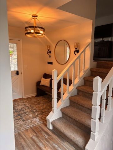 1213 Jill Peak Drive, Sleepy Hollow, IL 60118