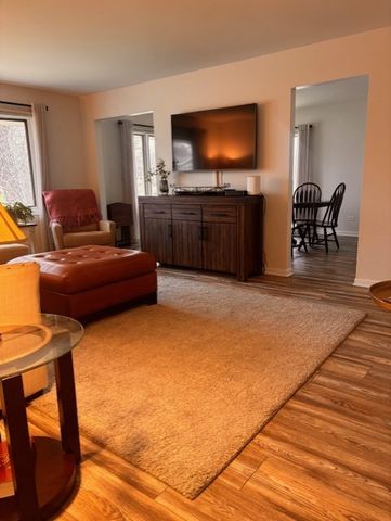 1213 Jill Peak Drive, Sleepy Hollow, IL 60118