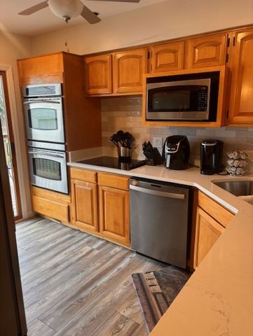 1213 Jill Peak Drive, Sleepy Hollow, IL 60118