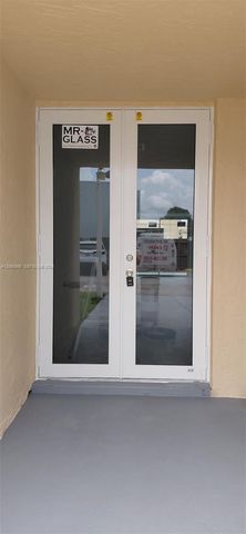 1115 W 38th Terrace 50, Hialeah, FL 33012