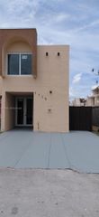 1115 W 38th Terrace 50, Hialeah, FL 33012