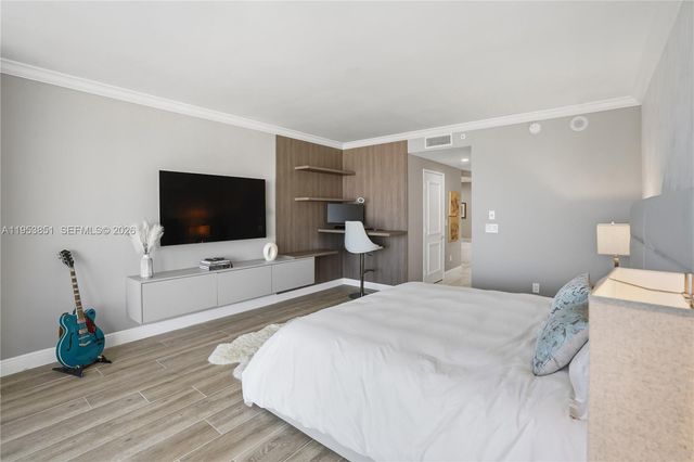 789 Crandon Blvd 1805, Key Biscayne, FL 33149