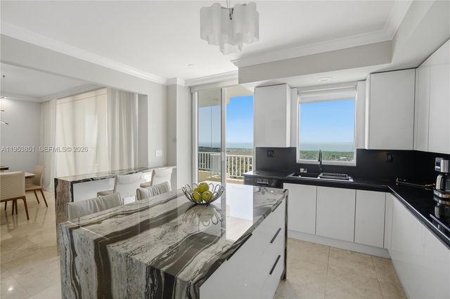 789 Crandon Blvd 1805, Key Biscayne, FL 33149