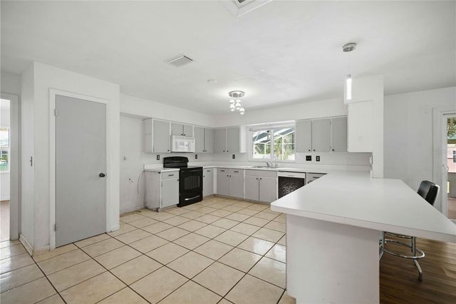 3711 SW 25TH PLACE, Ocala, FL 34474