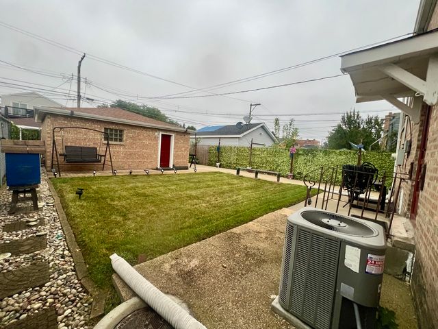 3820 W 57th Place, Chicago, IL 60629