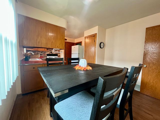 3820 W 57th Place, Chicago, IL 60629