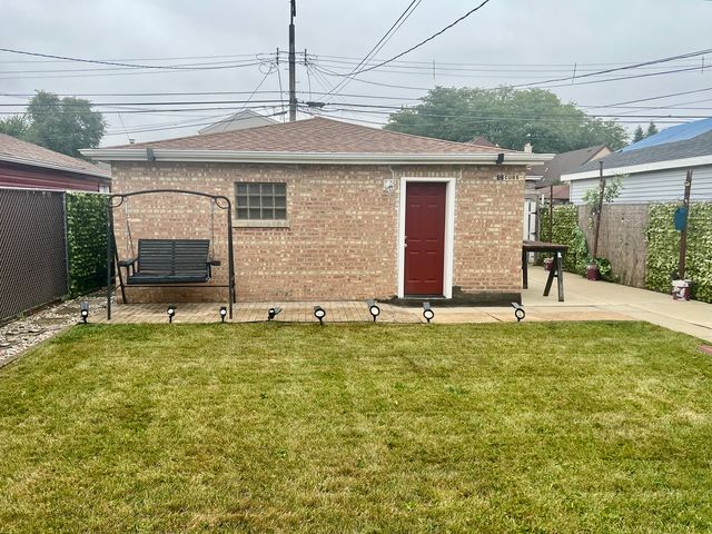 3820 W 57th Place, Chicago, IL 60629