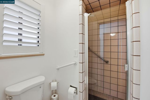 970 Joaquin Ave, San Leandro, CA 94577