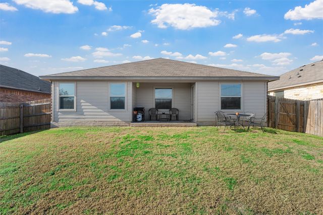 2800 Skinner Drive, Lorena, TX 76655