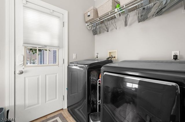 14 Kelsey Farm Rd, Alexandria Twp., NJ 08848