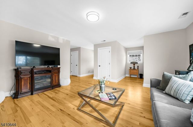 14 Kelsey Farm Rd, Alexandria Twp., NJ 08848