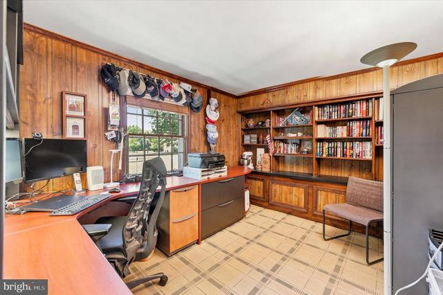 1120 DONNA DR, Fort Washington, PA 19034