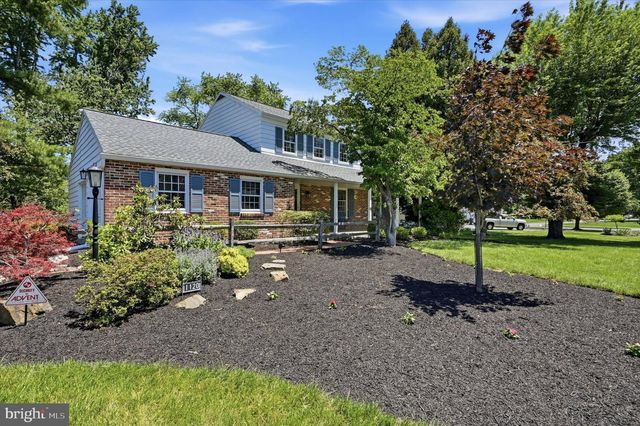 1120 DONNA DR, Fort Washington, PA 19034