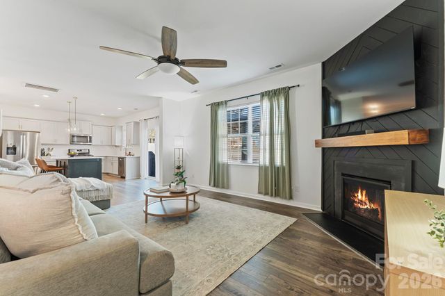 9777 Tea Garden Drive, Gastonia, NC 28056