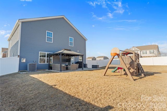 9777 Tea Garden Drive, Gastonia, NC 28056