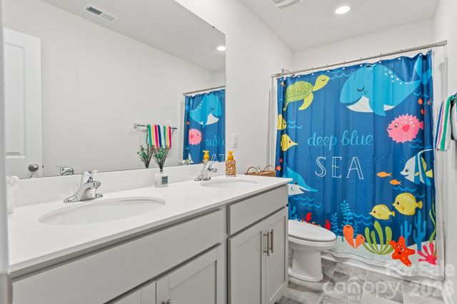 9777 Tea Garden Drive, Gastonia, NC 28056