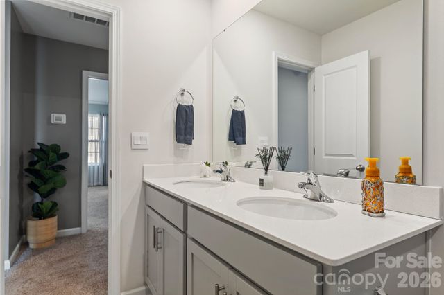 9777 Tea Garden Drive, Gastonia, NC 28056