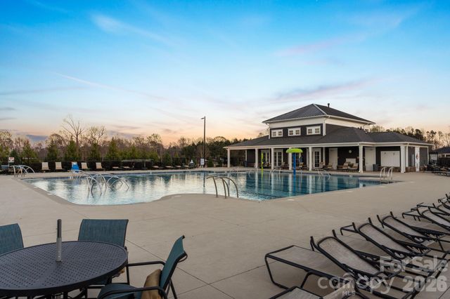 9777 Tea Garden Drive, Gastonia, NC 28056