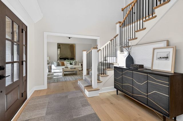 2604 Newport Drive, Naperville, IL 60565